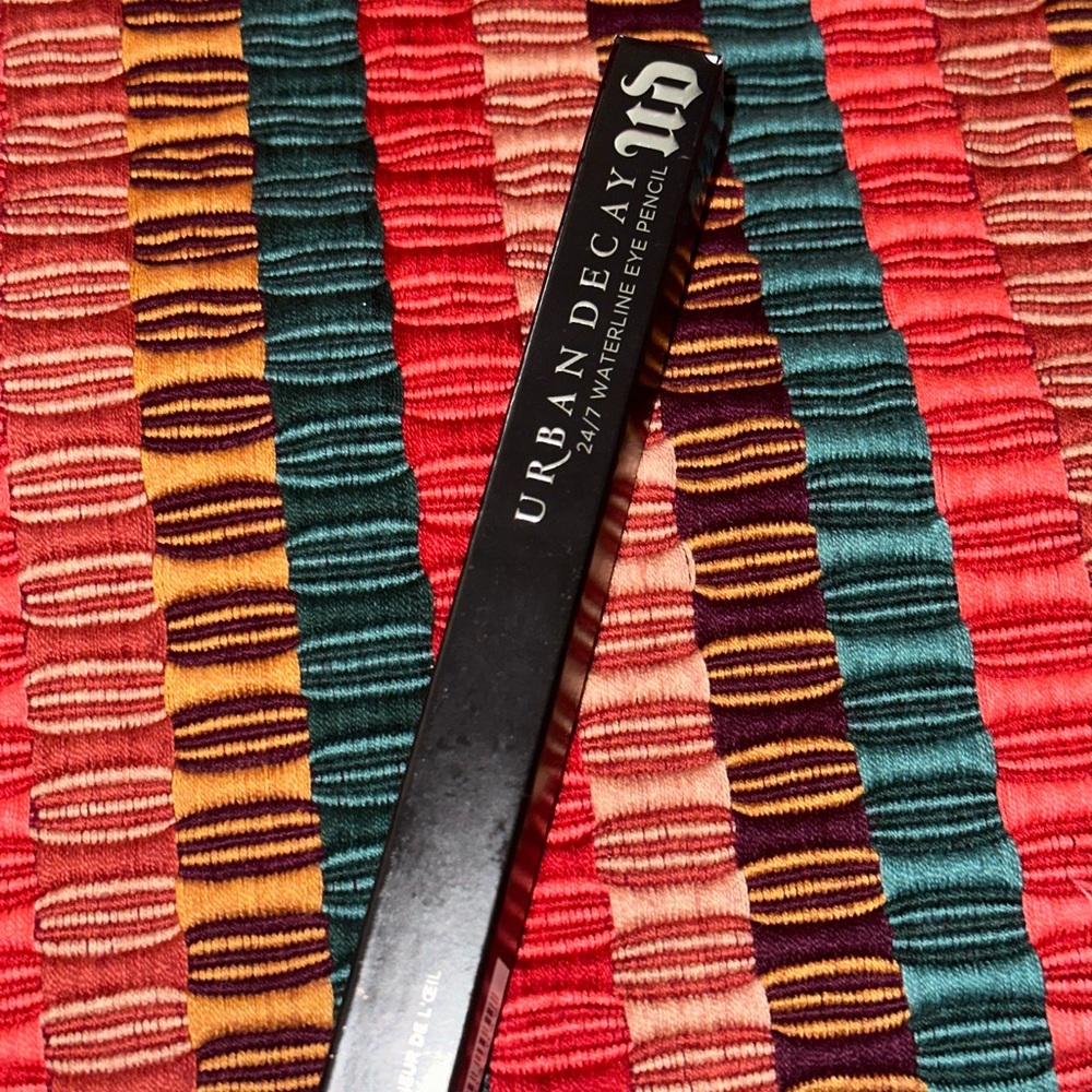 URBAN DECAY BLACK EYE PENCIL